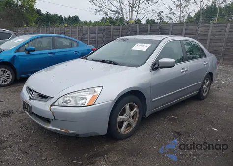2005 Honda Accord 2.4 Ex from USA, damaged, VIN 1HGCM56795A044651